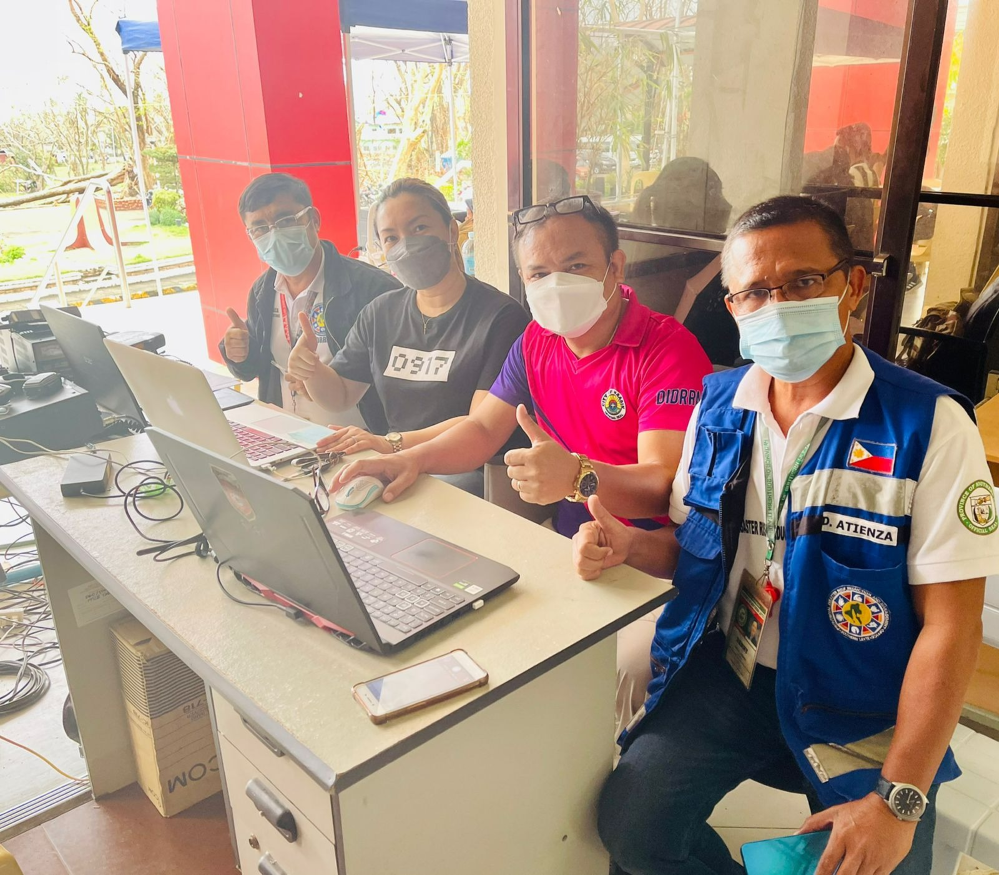 Globe provides typhoon-hit LGUs free 30-day SMS blast to reach constituents in one click